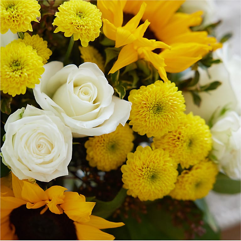 Luminous Morning Bouquet